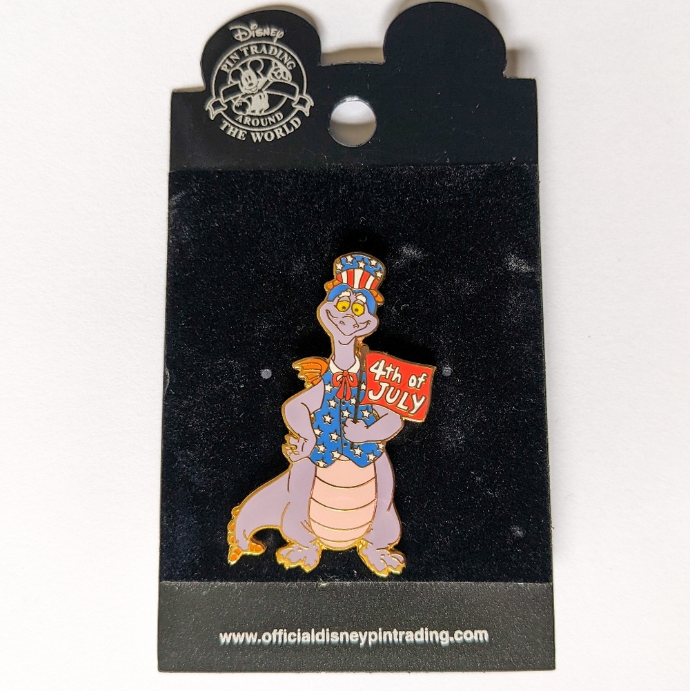 Disney Pin 4th Of July NWT